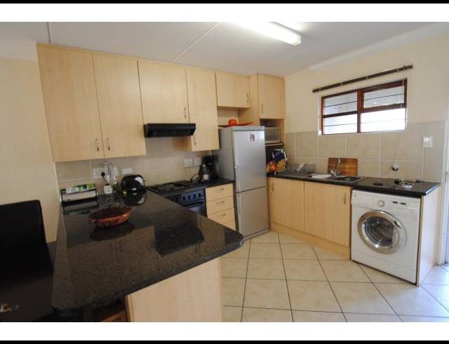 1 BEDROOM PROPERTY TO RENT IN PAULSHOF